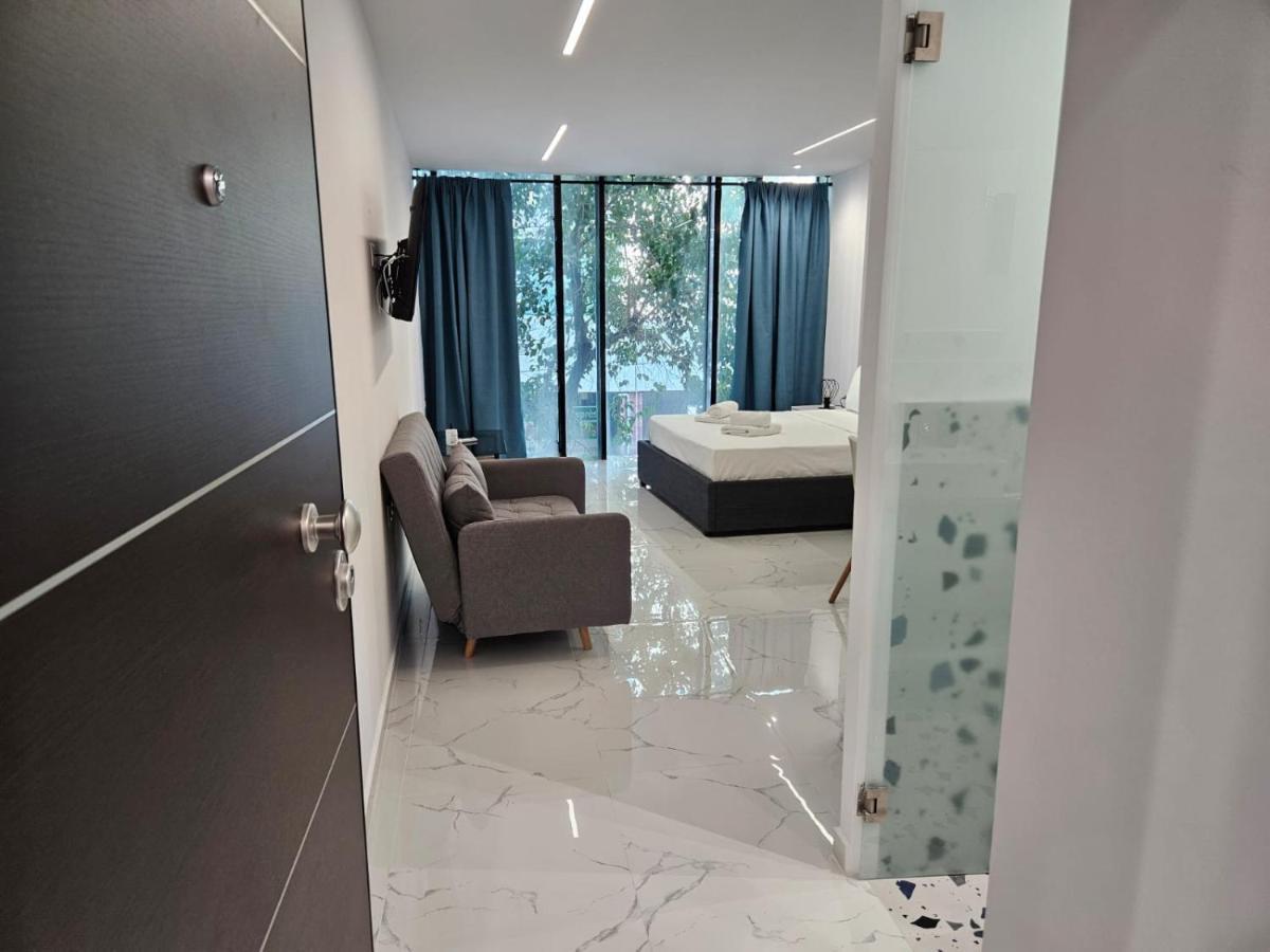 Nikis 20 Suites Athens Exterior photo